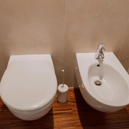 Contemporary Loft-style Flat In San Salvario