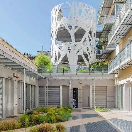 Daire Contemporary Loft-style Flat In San Salvario Torino