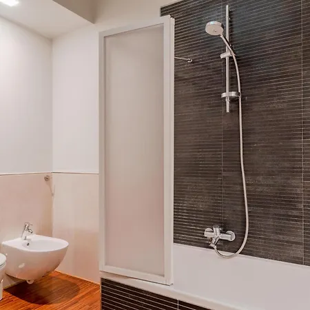 Contemporary Loft-style Flat In San Salvario Daire *