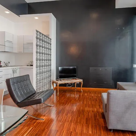 Contemporary Loft-style Flat In San Salvario Turin