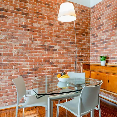 Contemporary Loft-style Flat In San Salvario Daire *