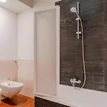 Contemporary Loft-style Flat In San Salvario 아파트 *