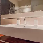 Contemporary Loft-style Flat In San Salvario * 토리노