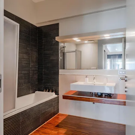 Daire Contemporary Loft-style Flat In San Salvario Torino