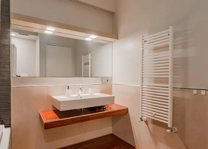Apartament Contemporary Loft-style Flat In San Salvario *